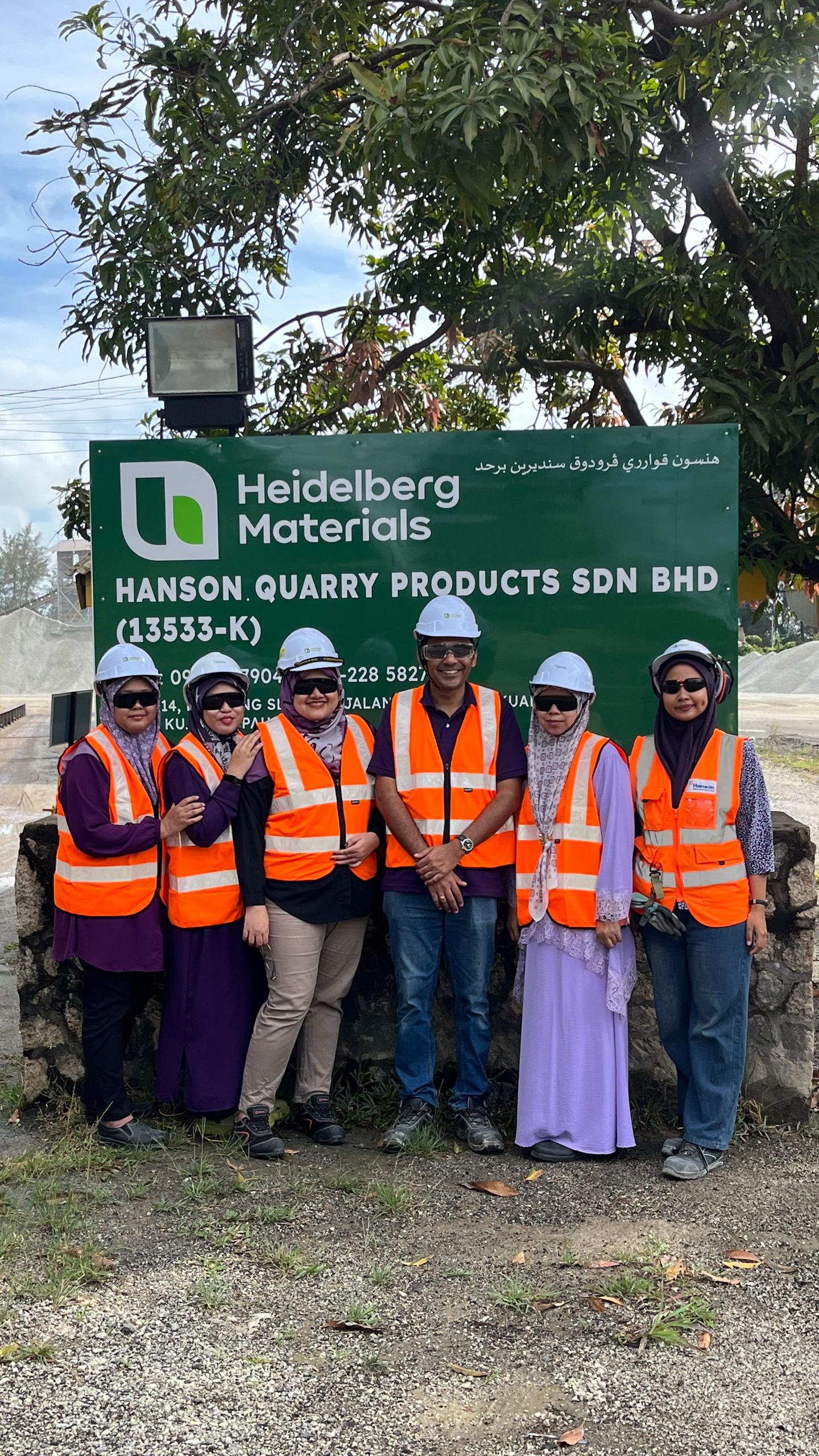 Womens Days Eastern Kuantan Quarry